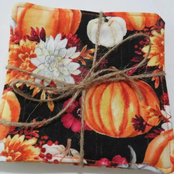 Fabric Coasters, Set Of 4, Reversible With Orange Pumpkins - Picture 4 of 6